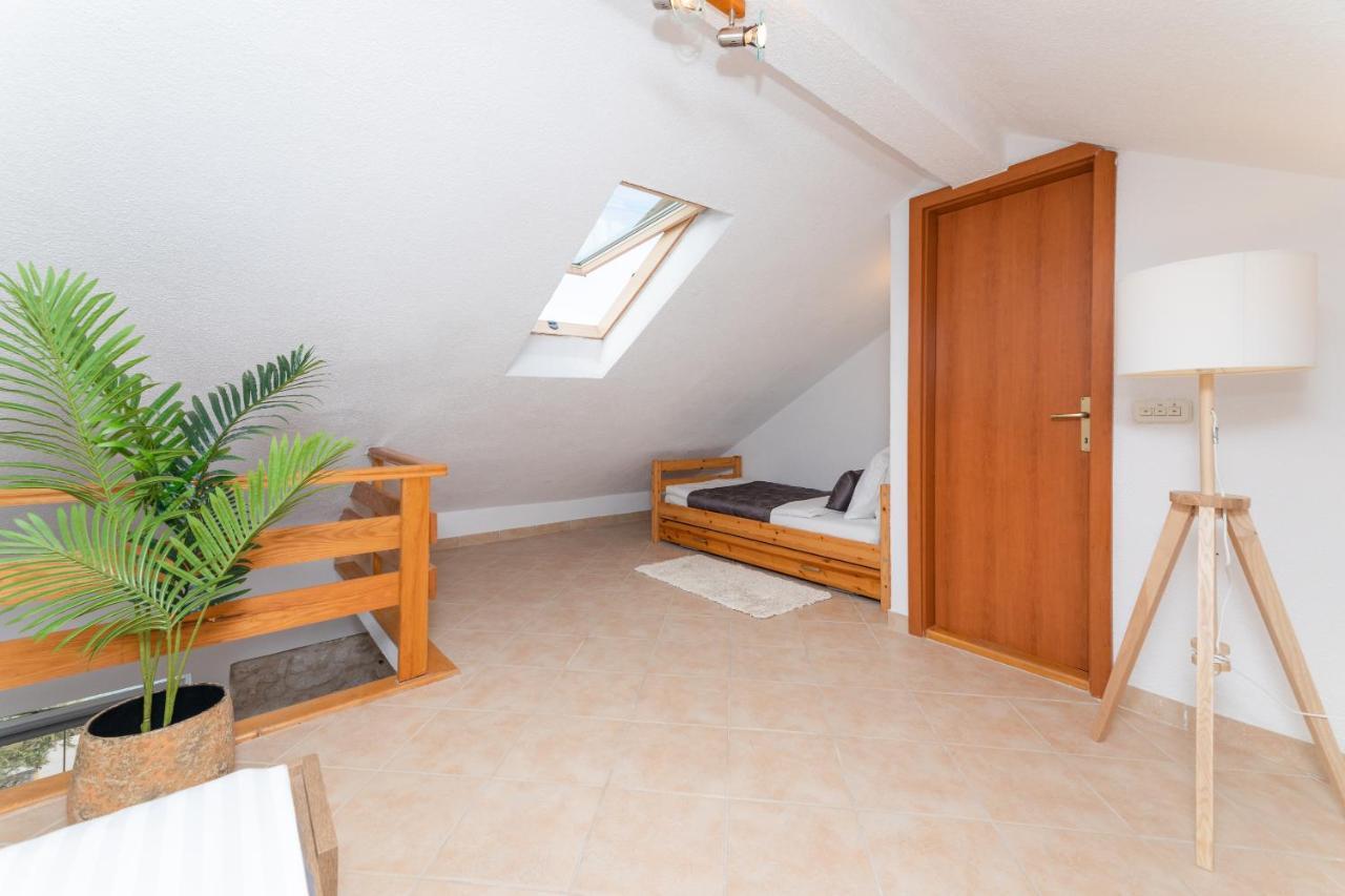 Apartment Meri Sutivan Εξωτερικό φωτογραφία